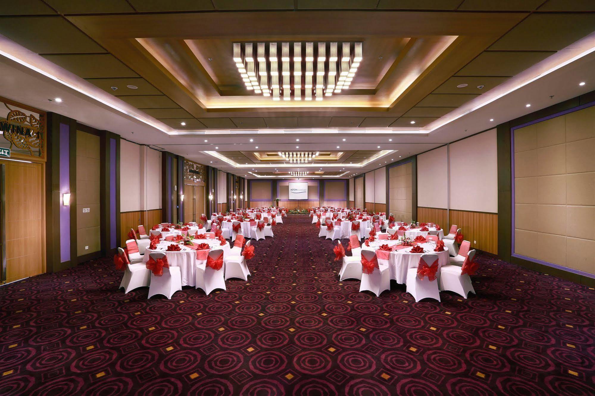 Aston Bojonegoro City Hotel Exteriér fotografie