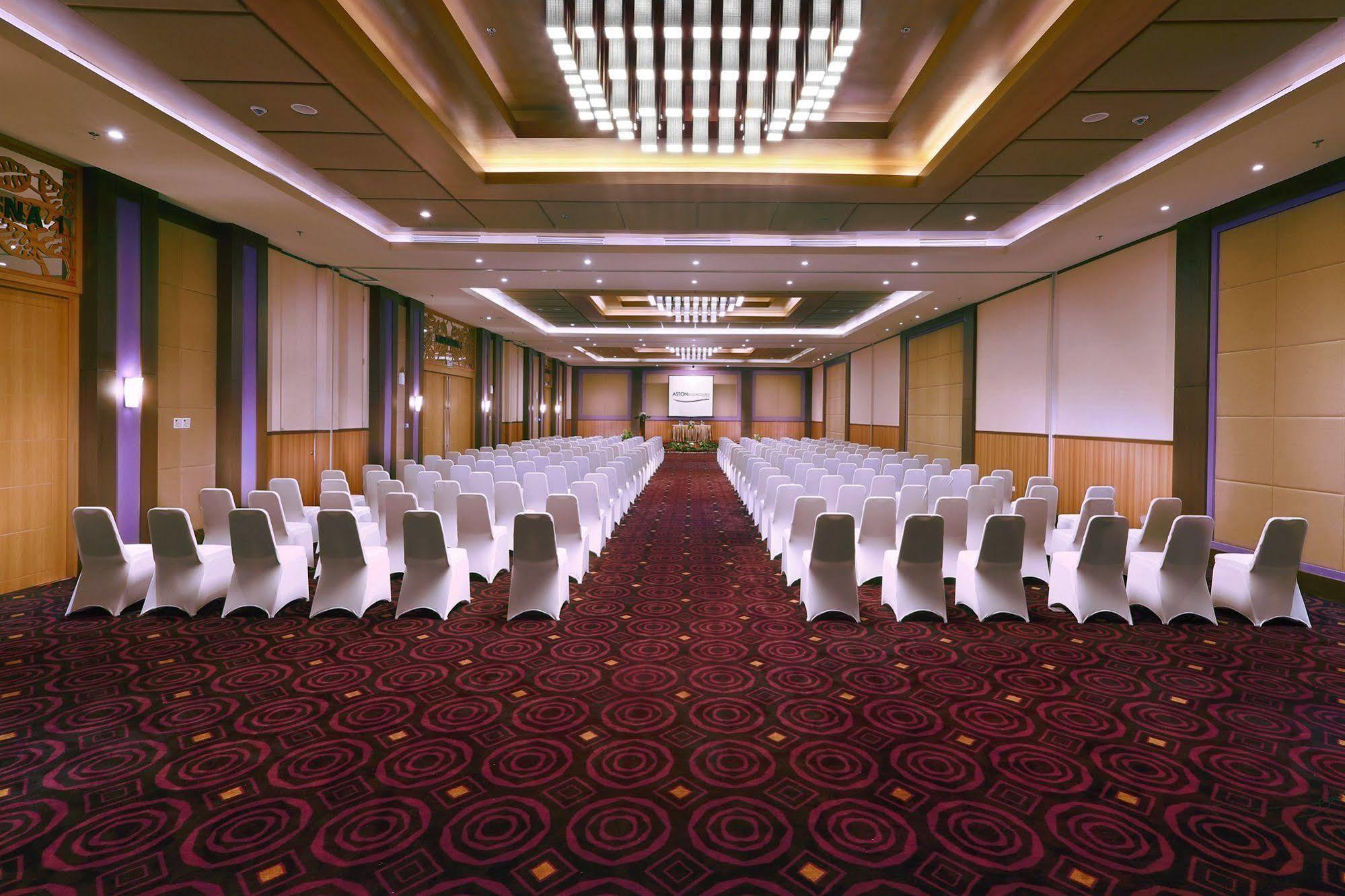 Aston Bojonegoro City Hotel Exteriér fotografie