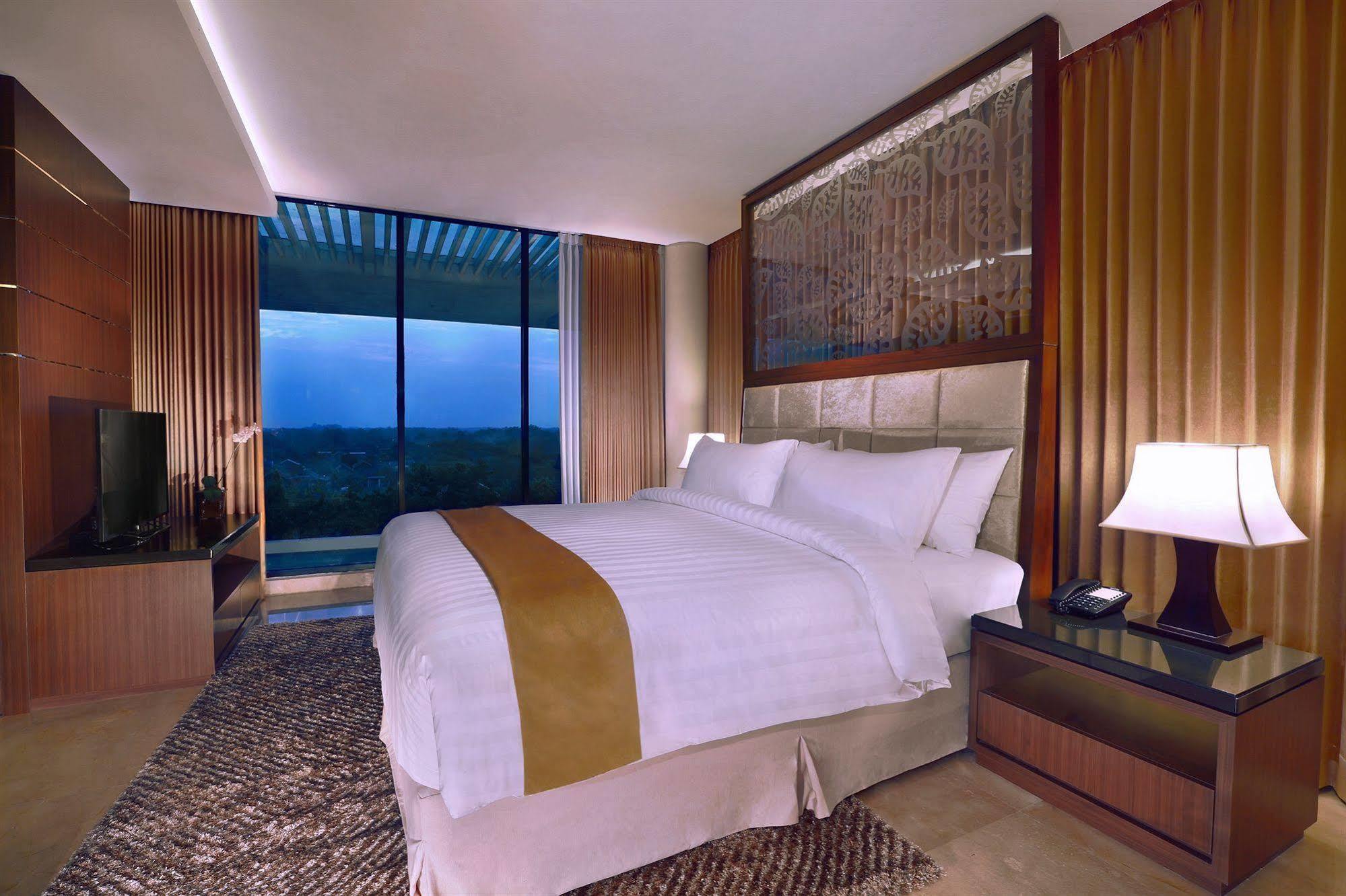 Aston Bojonegoro City Hotel Exteriér fotografie